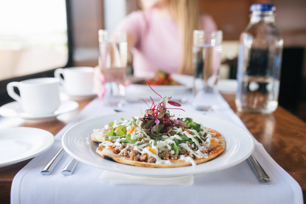 Brunch sur la croisière Lever l'ancre